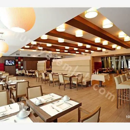 Aparthotel Demir Palace